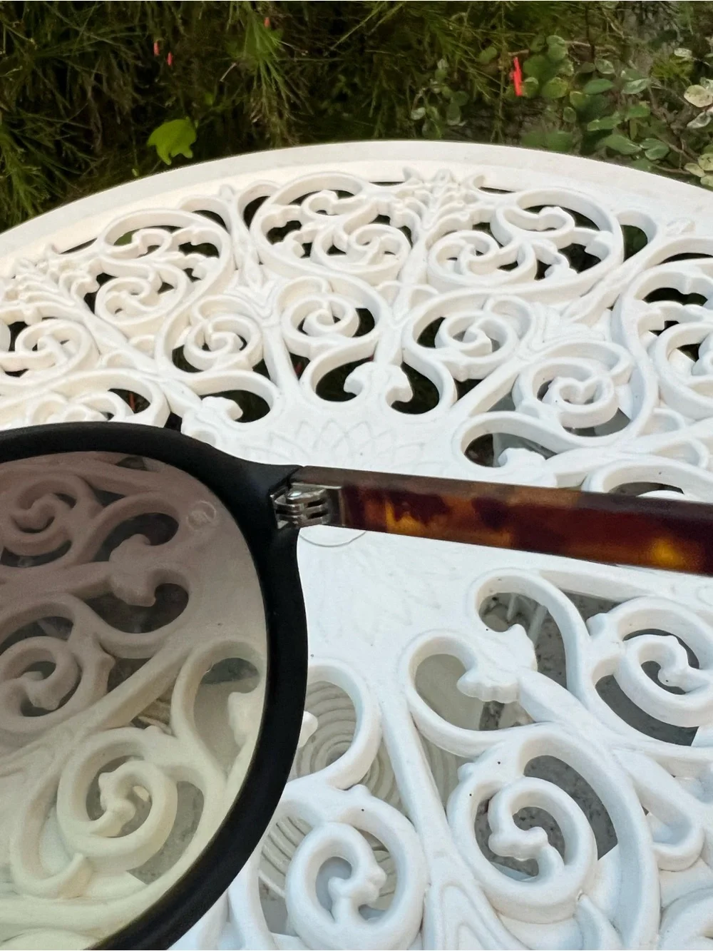 RIOT Round Black Frame Sunglasses with Tortoise Arms RIOT Round Black Frame Sunglasses with Tortoise Arms  main image 4